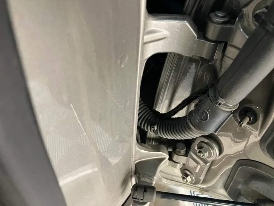 MINI Clubmanのドラレコ取付事例|費用目安・仕上がり 施工写真 3-2