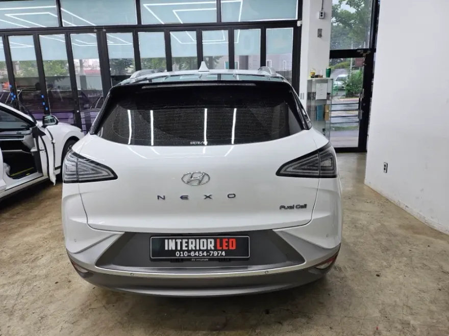 Hyundai NEXO ambient lighting installation result