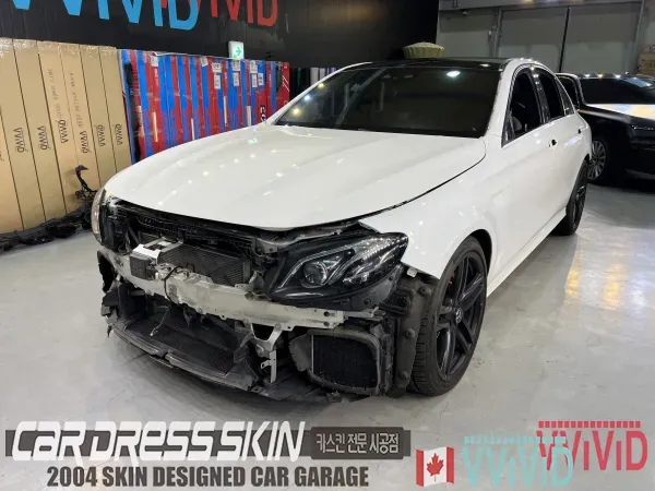 Audi RS5のカーラッピング事例|費用目安・仕上がり 施工写真 1-2