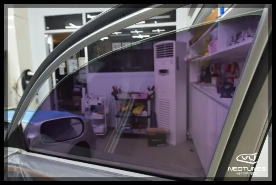 Hyundai Azeraのカーフィルム施工事例|費用目安と仕上がり 施工写真 1-3