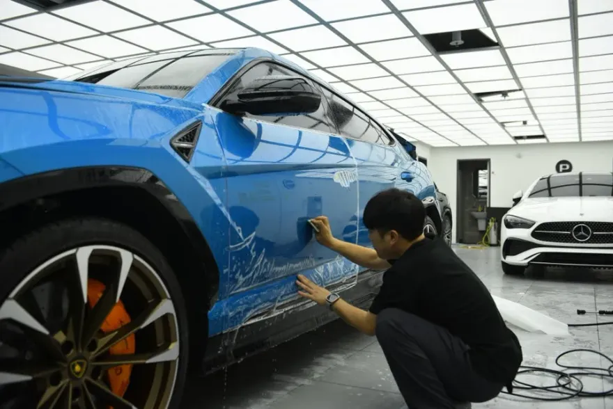 Lamborghini UrusのPPF施工事例|費用目安と仕上がり 施工写真 3-2