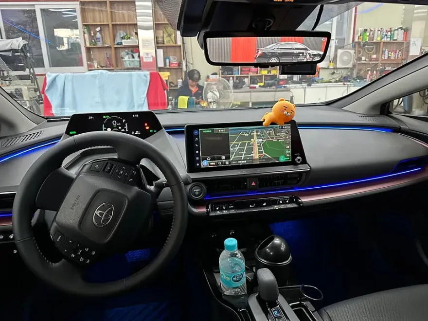 Toyota Prius ambient lighting - Toyota Prius Ambient Lighting Review: Cost & Results photo 5