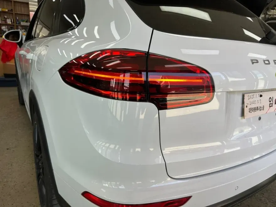 Porsche Cayenne body repair - Porsche Cayenne Body Repair & Painting Review photo 3