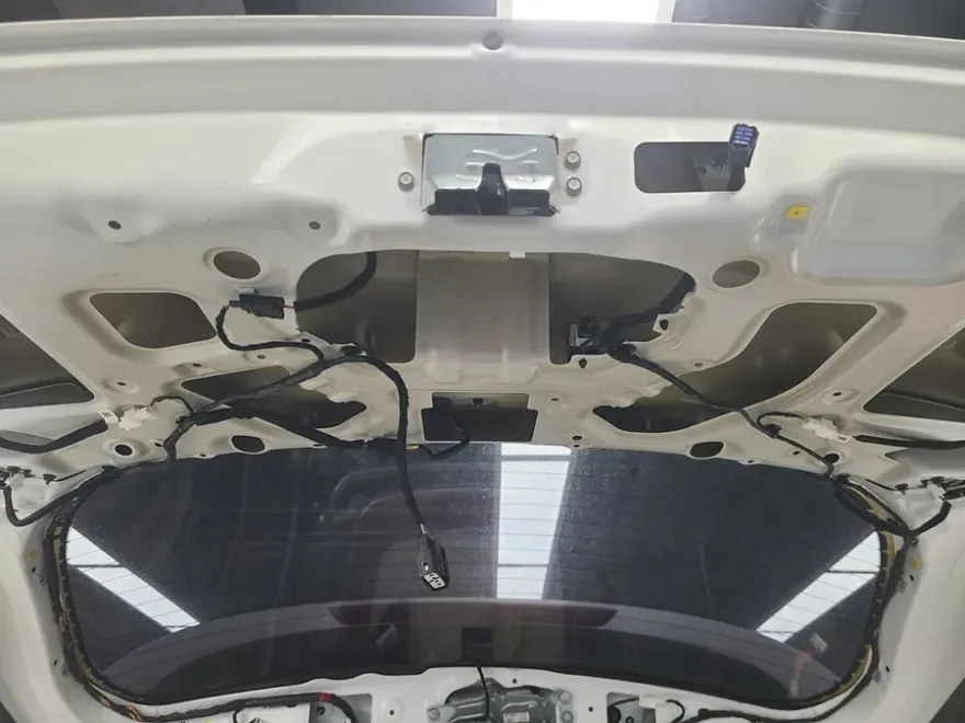 Kia Carnival KA4 oem options - Kia Carnival KA4 Power Tailgate Retrofit Review photo 4