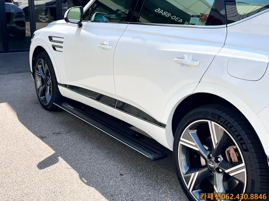 Genesis GV80 body kit - Genesis GV80 Body Kit Installation Cost & Review photo 3