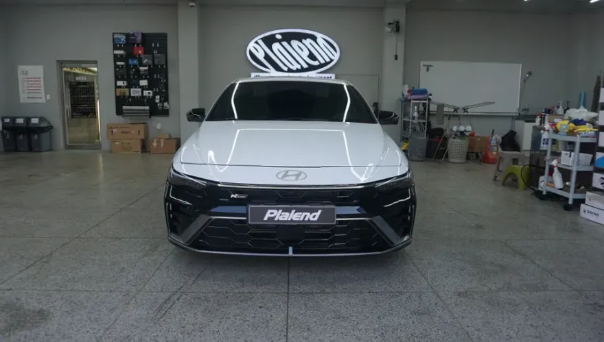 Hyundai Elantra CN7 ambient lighting installation result