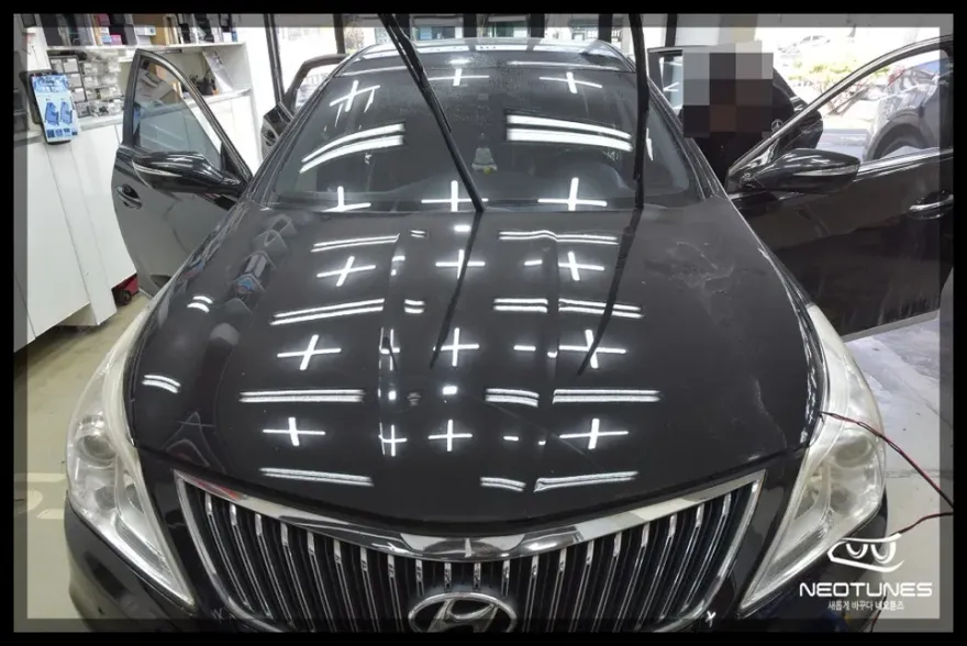 Hyundai Grandeur HGのカーフィルム施工事例|断熱・スモーク 施工写真 2-1