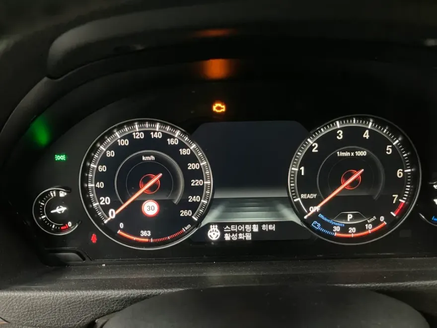 BMW 3 Series F30 カーラッピング事例|費用目安・仕上がり 施工写真 2-1