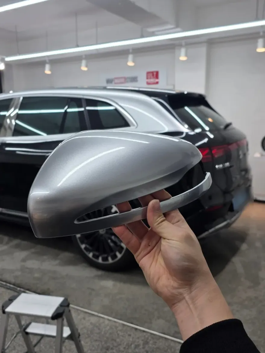 Mercedes-Benz EQSのカーラッピング事例|費用目安・仕上がり 施工写真 1-3