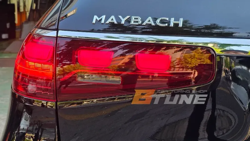 Mercedes-Benz GLS Maybachのホイールリペア・塗装事例 施工写真 4-1