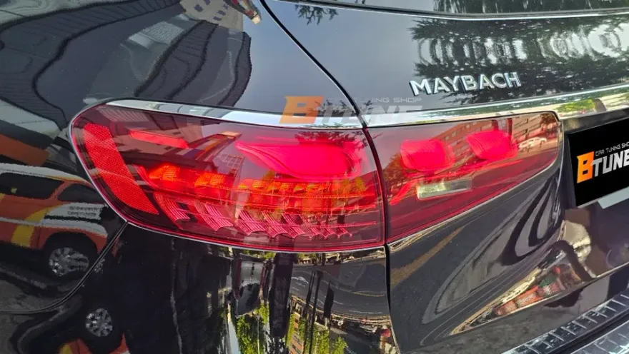 Mercedes-Benz GLS Maybachのホイールリペア・塗装事例 施工写真 1-2