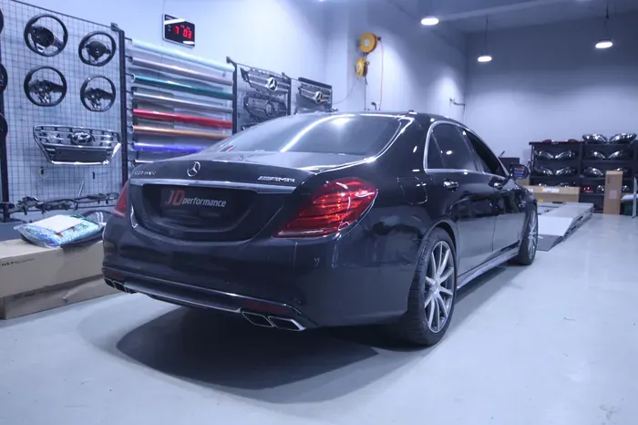 Mercedes-Benz S-Class W222 body kit - Mercedes-Benz S-Class W222 Body Kit Review: Cost & Results photo 4