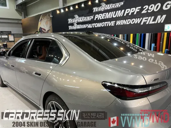 BMW 7 Seriesのカーラッピング事例｜デュオトーン施工 施工写真 3-1