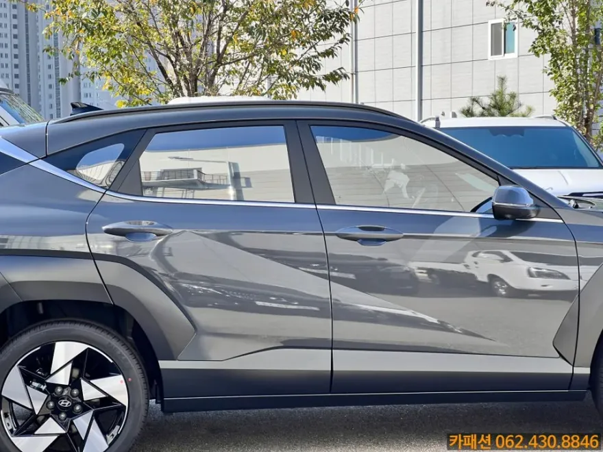Hyundai Konaのカーフィルム施工事例｜費用目安・仕上がり 施工写真 4-1
