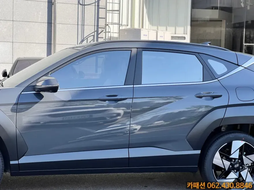 Hyundai Konaのカーフィルム施工事例｜費用目安・仕上がり 施工写真 1-2