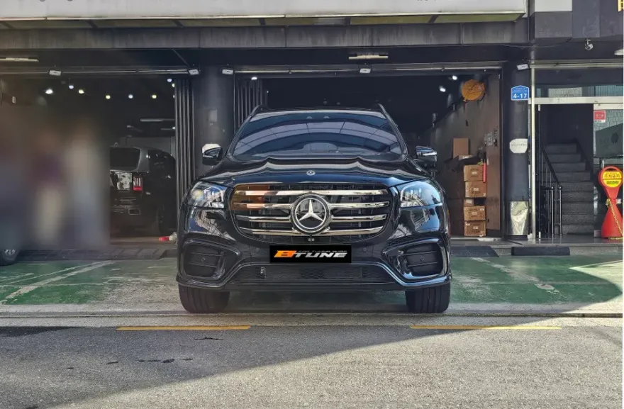 Mercedes-Benz GLS 580のホイールリペア・塗装事例 施工写真 2-1