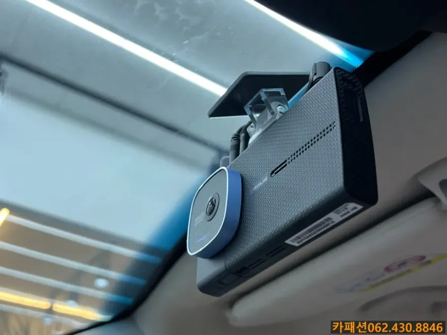 Genesis GV70 dash cam - Genesis GV70 Dash Cam Installation Review photo 3