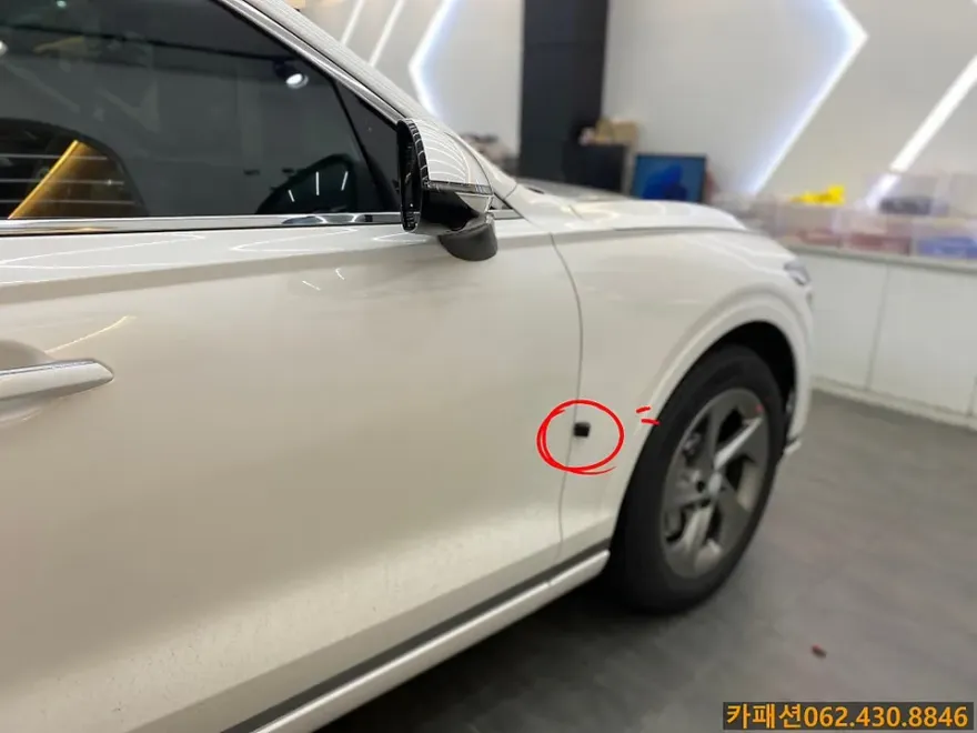 Genesis GV70 dash cam - Genesis GV70 Dash Cam Installation Review photo 4