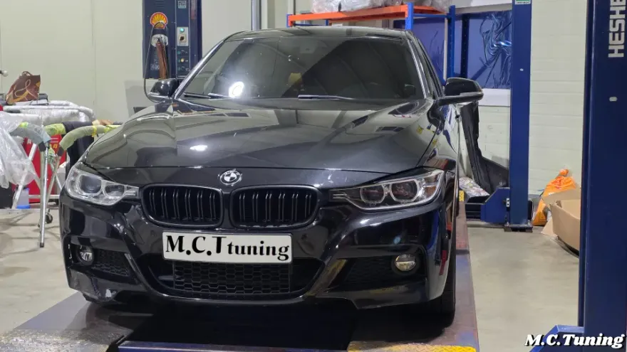 BMW 3 Series F30 body kit - BMW 3 Series F30 Body Kit Installation Review photo 3