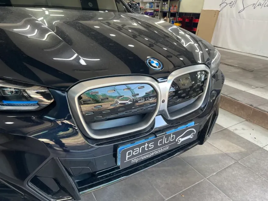 BMW iX3 body kit - BMW iX3 Body Kit Installation Review photo 3