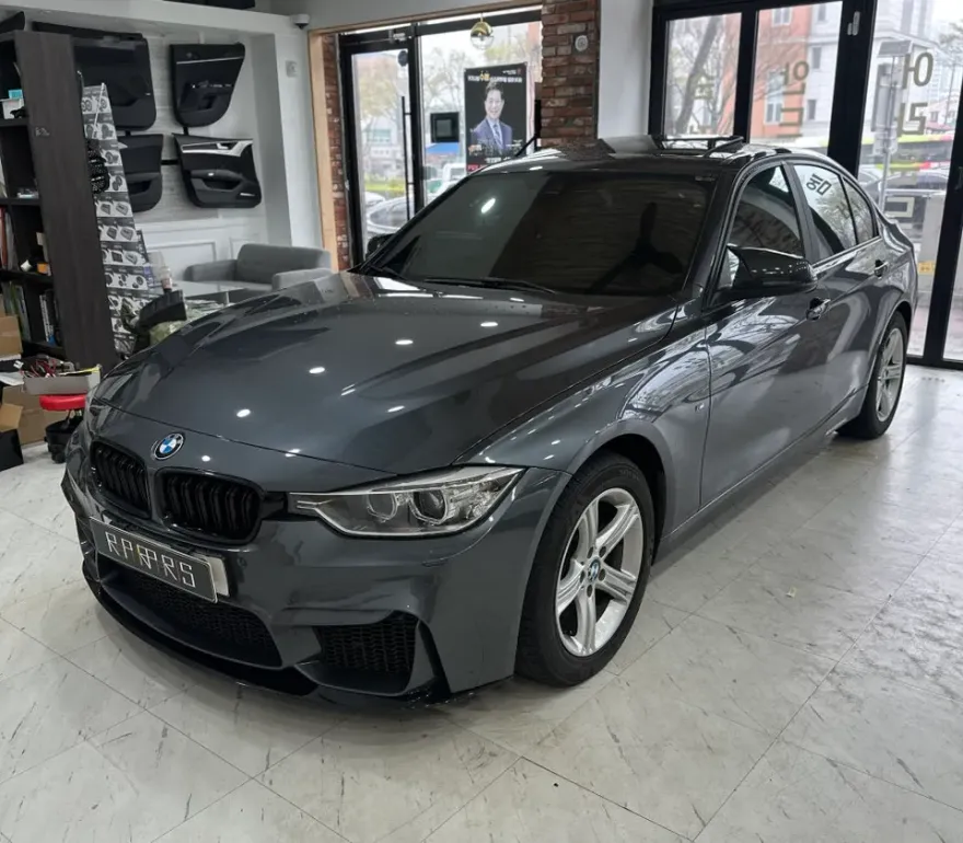 BMW 3 Series F30 android head unit installation result