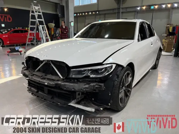 BMW 3 Series G20 カーラッピング事例|ポルシェ風グレー 施工写真 3-1
