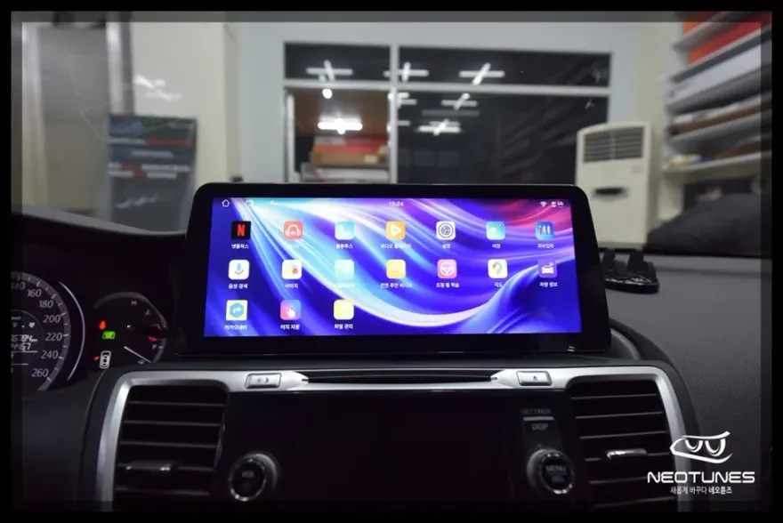 Honda AccordのAndroid Auto・CarPlay取付事例 施工写真 4-2