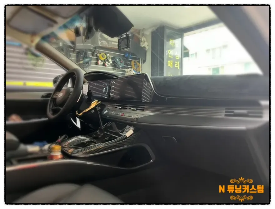 Hyundai Grandeur IGのカーラッピング事例|費用目安・仕上がり 施工写真 2-1