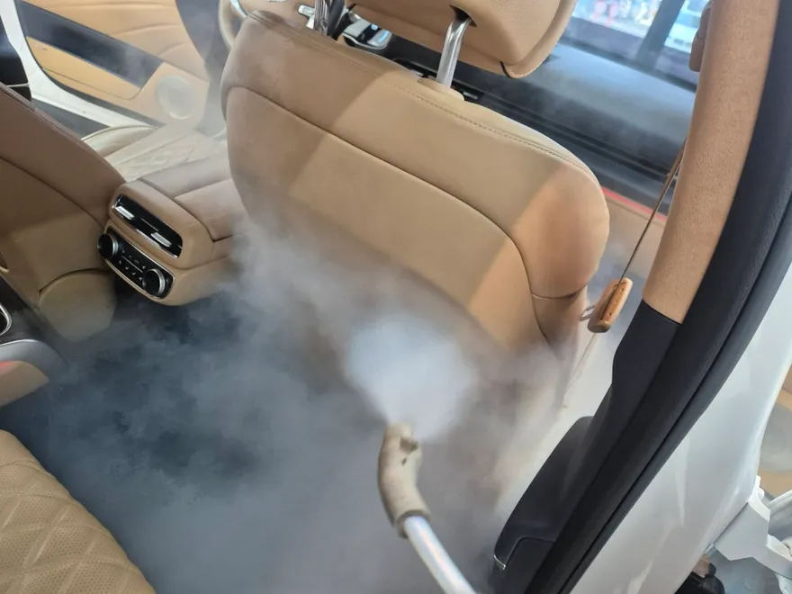 Genesis GV80のガラスコーティング事例:韓国での施工と費用目安 施工写真 3-1