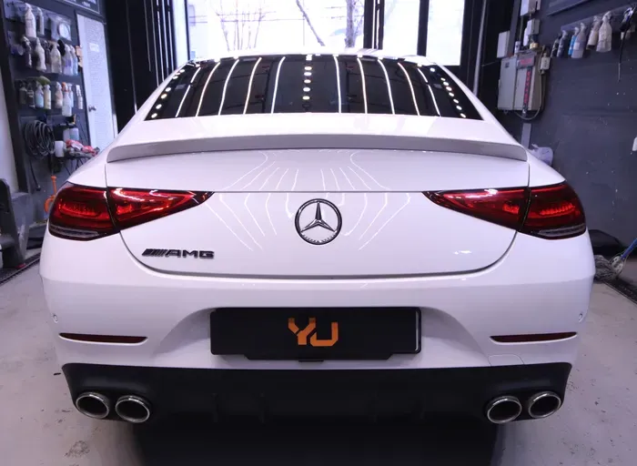 Mercedes-Benz CLS C257のガラスコーティング事例|費用目安・仕上がり 施工写真 2-1