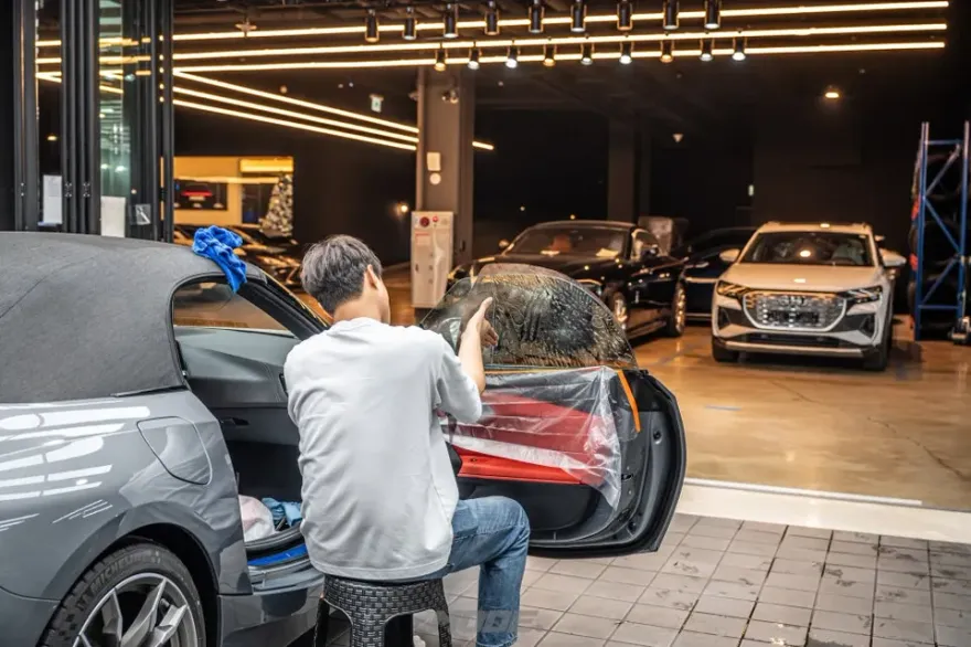 BMW Z4のカーフィルム施工事例｜費用目安・仕上がり 施工写真 3-2