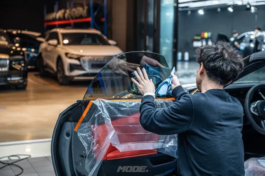 BMW Z4のカーフィルム施工事例｜費用目安・仕上がり 施工写真 1-3