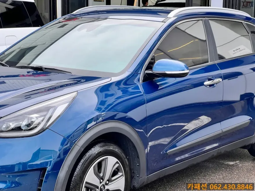 Kia Niroのカーフィルム施工事例｜V-KOOL 施工写真 1-2