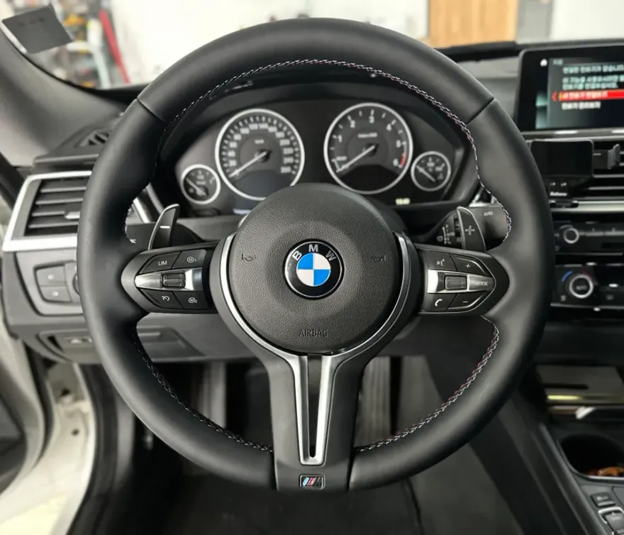 BMW 3 Series steering wheel - BMW 3 Series Steering Wheel Customization Review photo 5