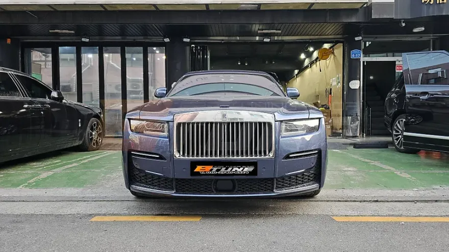 Rolls-Royce Ghostのカーラッピング事例｜費用目安・仕上がり 施工写真 2-1