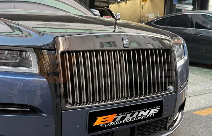 Rolls-Royce Ghostのカーラッピング事例｜費用目安・仕上がり 施工写真 3-2