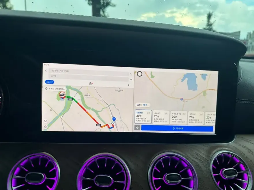Mercedes-Benz E300のAndroid Auto・CarPlay取付事例 施工写真 4