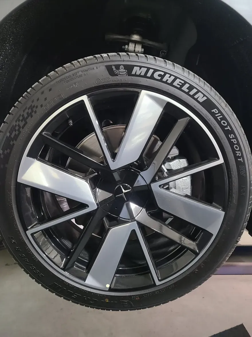 Polestar 4 wheel repair - Polestar 4 Wheel Repair & Painting Review photo 3
