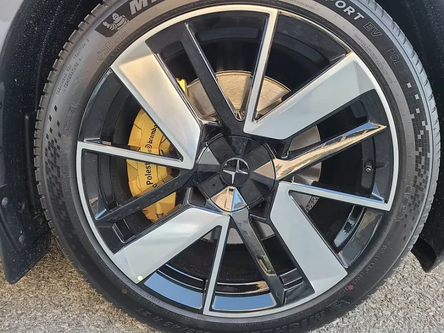 Polestar 4 wheel repair - Polestar 4 Wheel Repair & Painting Review photo 4