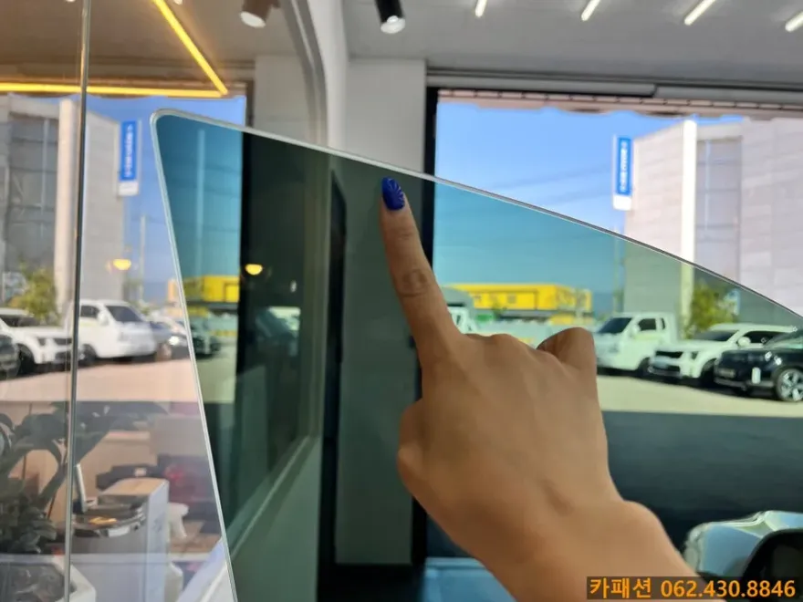 Tesla Juniperのカーフィルム施工事例 施工写真 1-3