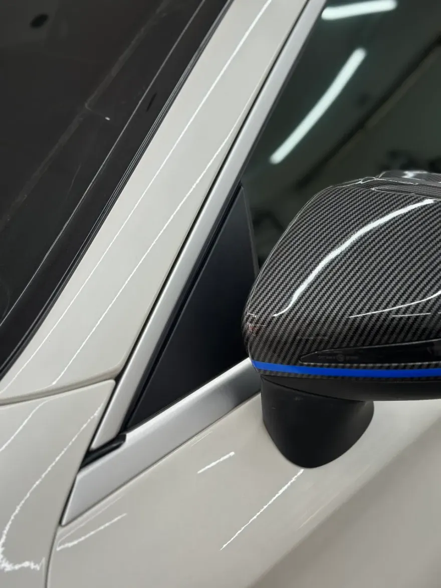 Mercedes-Benz Cクラス カブリオレのカーラッピング事例 施工写真 2-1