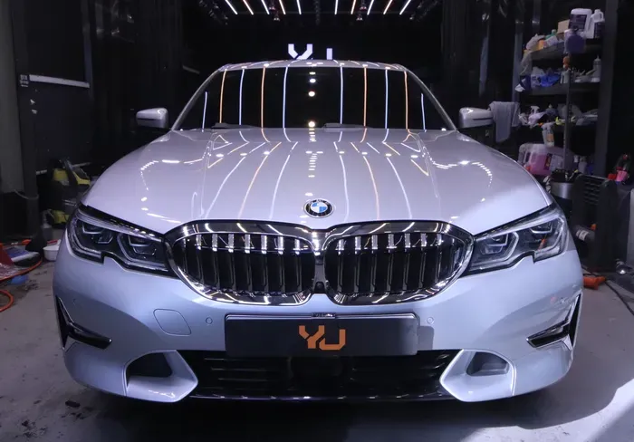 BMW 3 Seriesのカーラッピング事例｜費用目安・仕上がり 施工写真 2-3