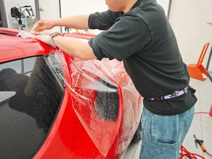 Ferrari 296 GTB PPF施工事例｜費用目安・仕上がり 施工写真 3-1