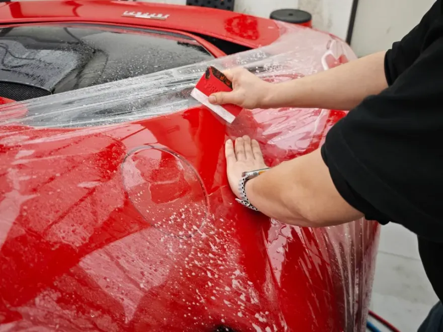 Ferrari 296 GTB PPF施工事例｜費用目安・仕上がり 施工写真 1-2