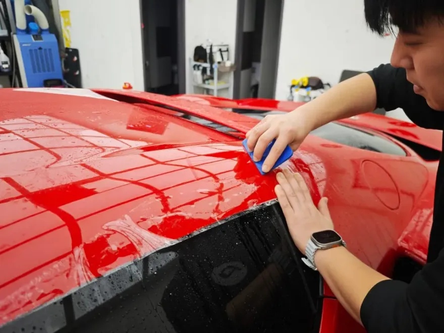 Ferrari 296 GTB PPF施工事例｜費用目安・仕上がり 施工写真 3-2