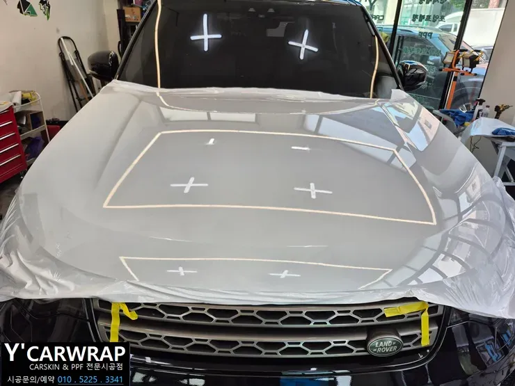 Land Rover Discoveryのカーラッピング事例｜費用目安・仕上がり 施工写真 3-2