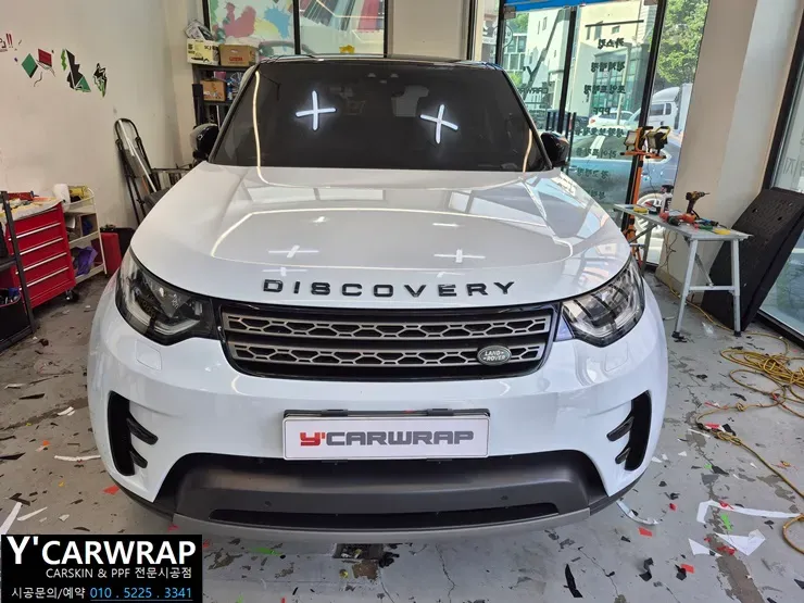 Land Rover Discoveryのカーラッピング事例｜費用目安・仕上がり 施工写真 1-3