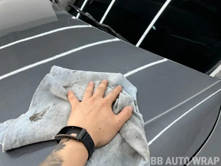 メルセデス・ベンツ Eクラス W213 カーラッピング事例 施工写真 2-1