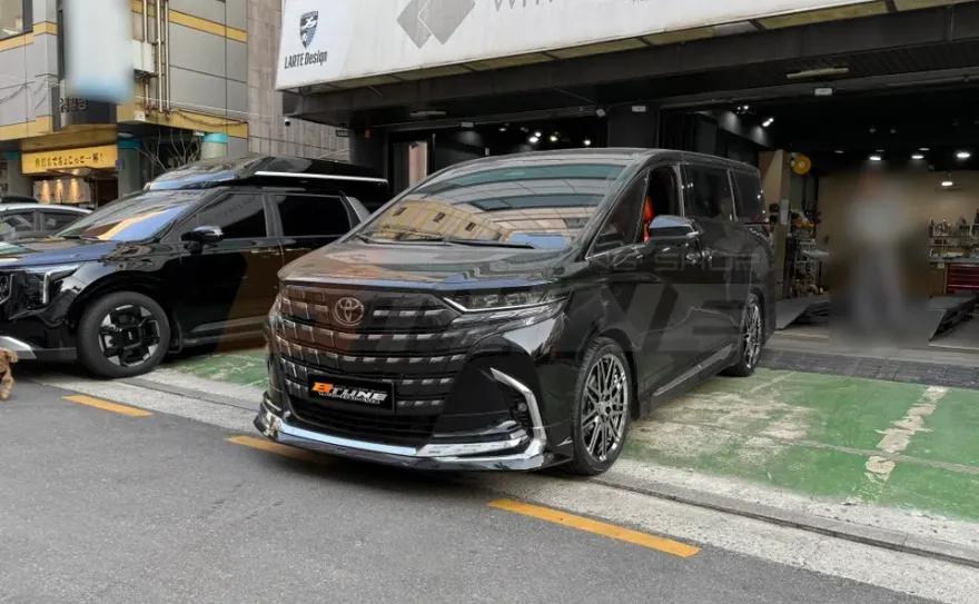 Toyota Alphard body kit - Toyota Alphard Body Kit Review: Custom Aero Kit Cost & Results photo 4