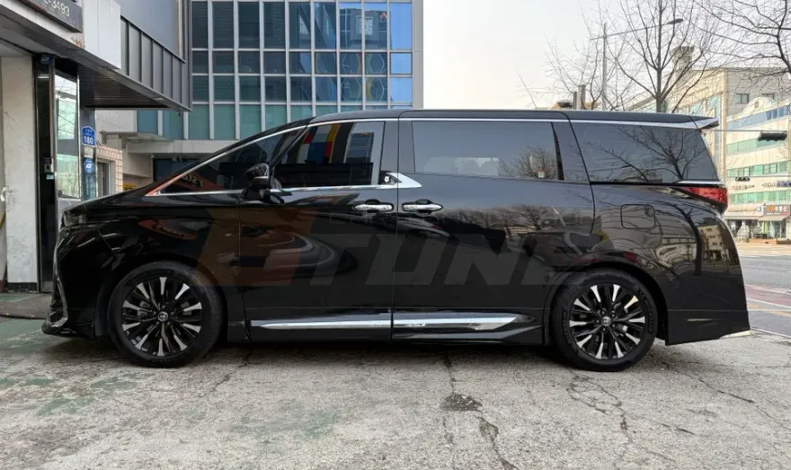 Toyota Alphard body kit - Toyota Alphard Body Kit Review: Custom Aero Kit Cost & Results photo 5